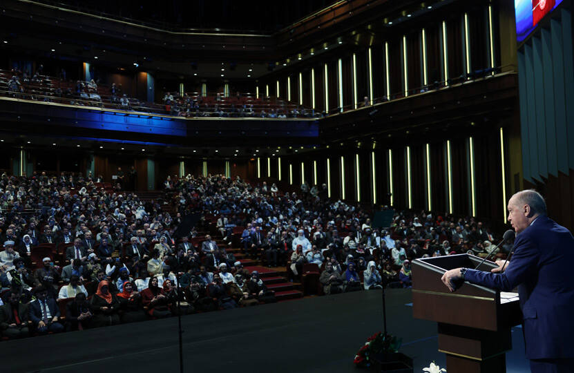 Cumhurbaşkanı Erdoğan: 'Kur’an ve Sünnete Sıkı Sıkıya Bağlanmak Zorundayız'